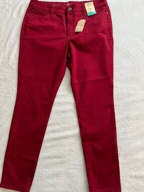 St. John's Bay Wine Red Skinny Jeans
